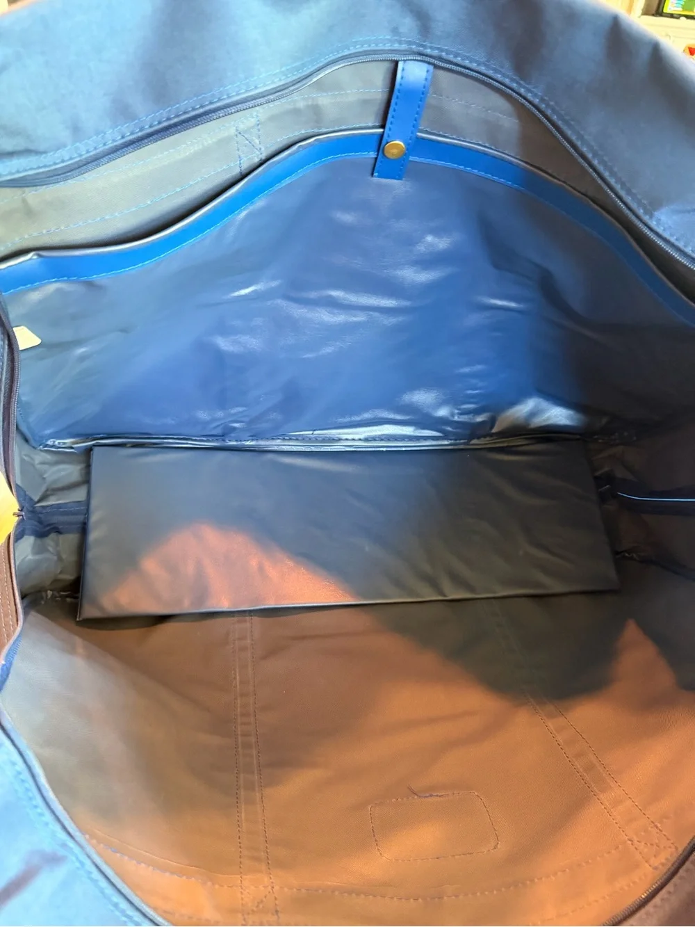 Vintage 1970s RARE NWT Pierre Cardin Large Blue Nylon Luggage Suitcase Bag